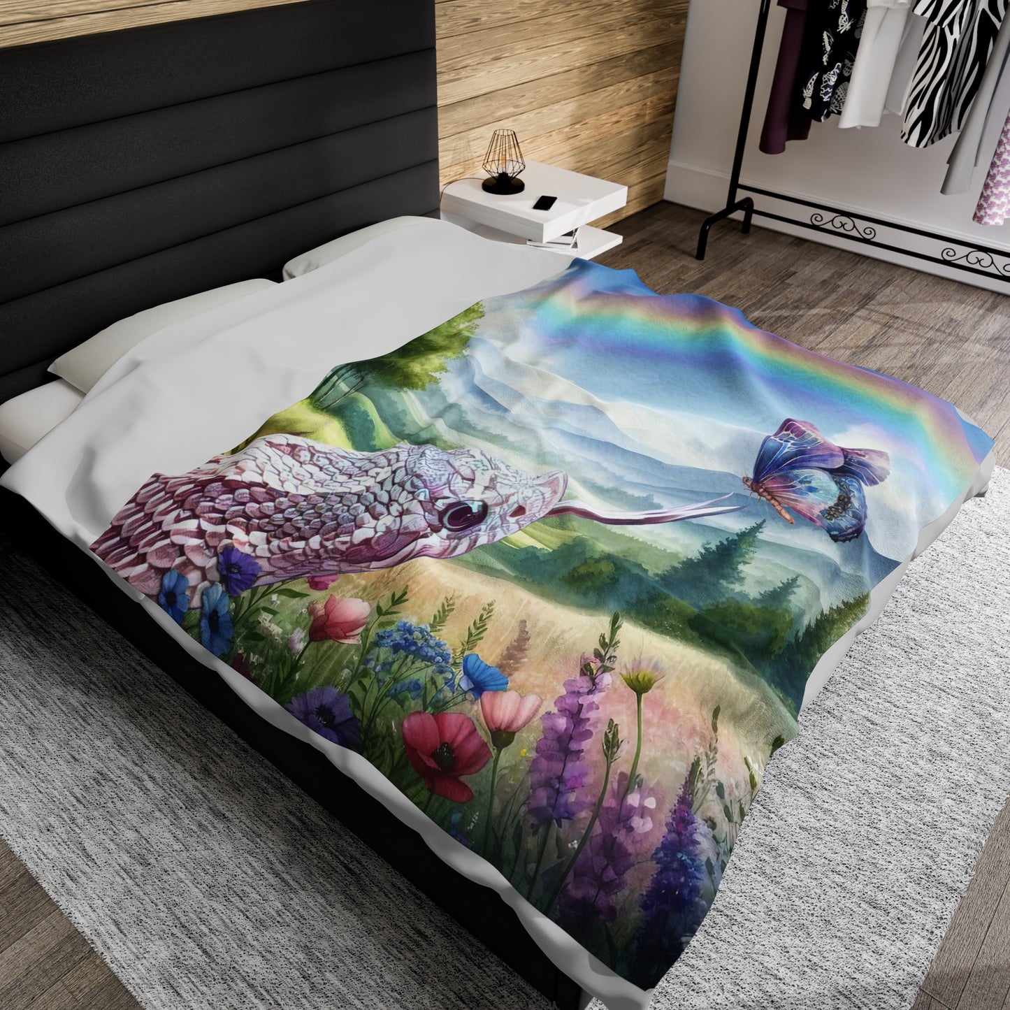 Hognose Meadow Velveteen Plush Blanket